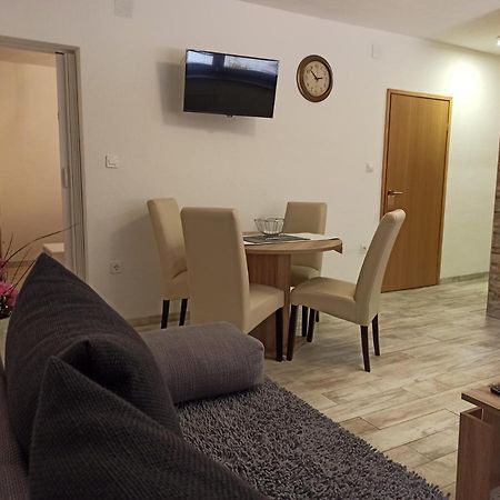 Studio Apartments Una 科雷尼察 外观 照片