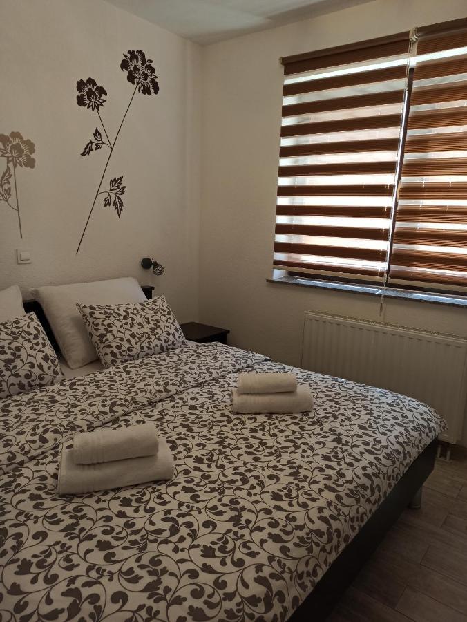 Studio Apartments Una 科雷尼察 外观 照片